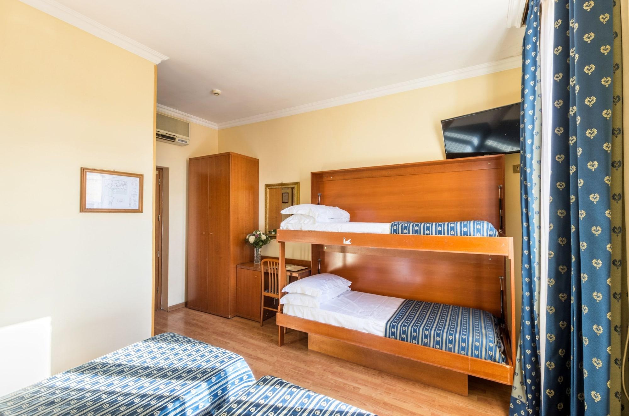 רומא Hotel Tempio Di Pallade מראה חיצוני תמונה