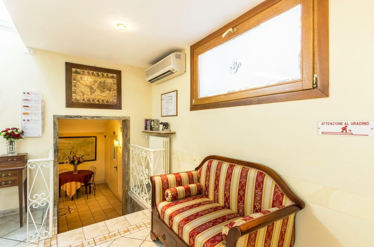 רומא Hotel Tempio Di Pallade מראה חיצוני תמונה